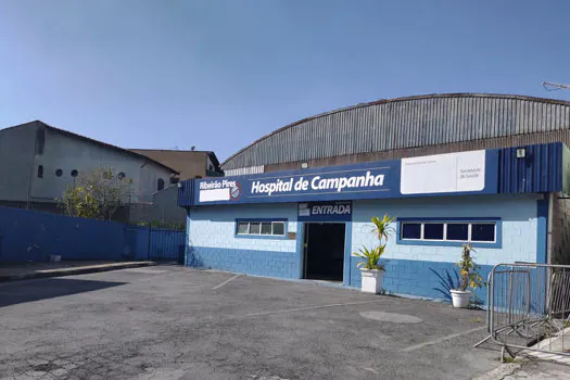 No mesmo dia que vacina 18+, Ribeirão Pires desmobiliza Hospital de Campanha