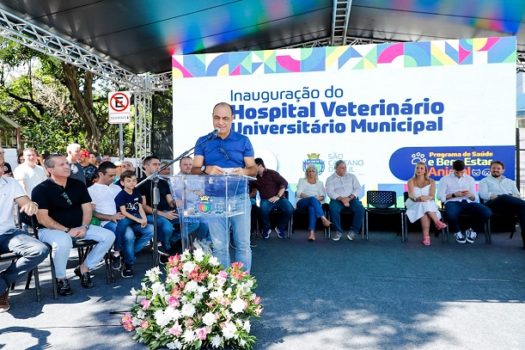 Auricchio inaugura o primeiro hospital veterinário público do ABC