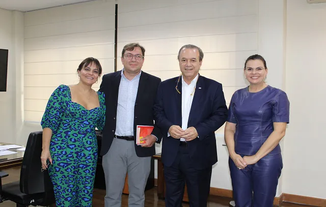 Carla Morando protocola pedido de reforma do Hospital Estadual Mário Covas