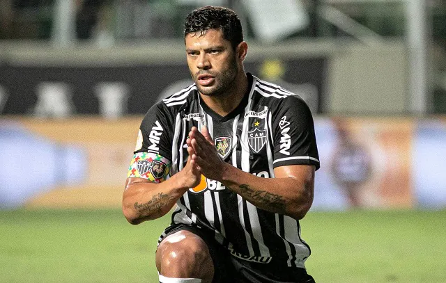 Hulk deixa de ser o capitão do Atlético-MG por conta de expulsões