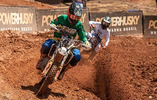 Husqvarna Power Husky/Goldentyre conquista pódio em Morrinhos com Gabriel Cirino