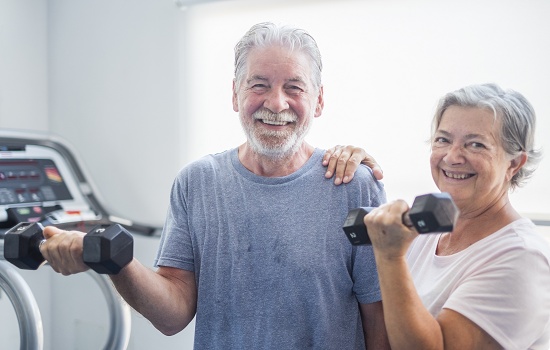 Exercícios físicos recomendados para idosos