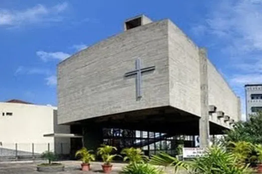 Prefeitura de SP tomba bibliotecas, escolas e três obras de Hans Broos