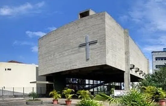 Prefeitura de SP tomba bibliotecas