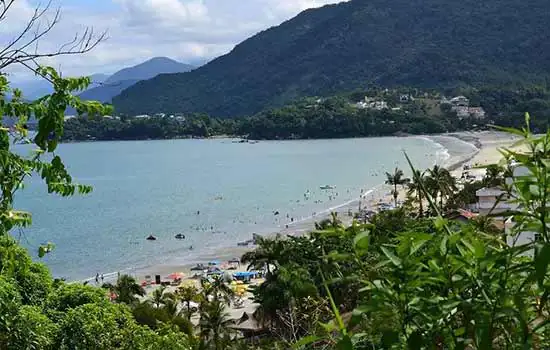 Golpistas vendem ingressos para festas falsas da virada em Ilhabela