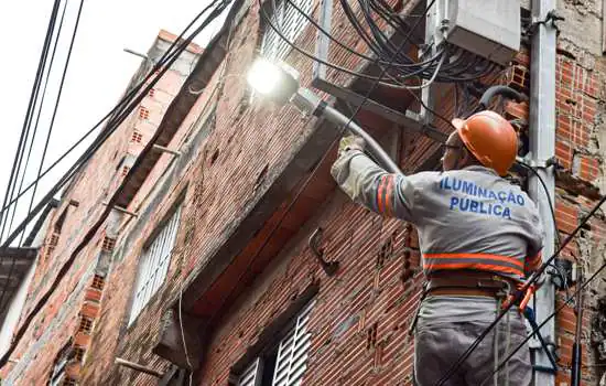 Manutenção na iluminação pública avança em Diadema