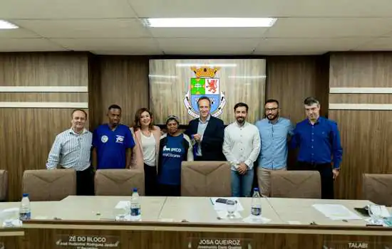 IMCD recebe medalha de Mérito Social