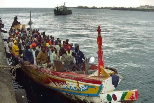 Cabo Verde: 40 migrantes são resgatados em barco que partiu há mais de um mês do Senegal