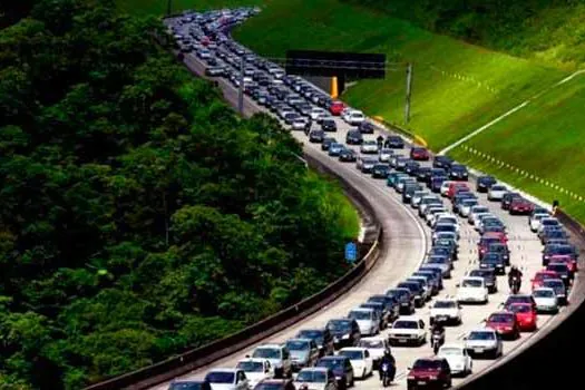 Previsão de trânsito no feriado de Nossa Senhora Aparecida