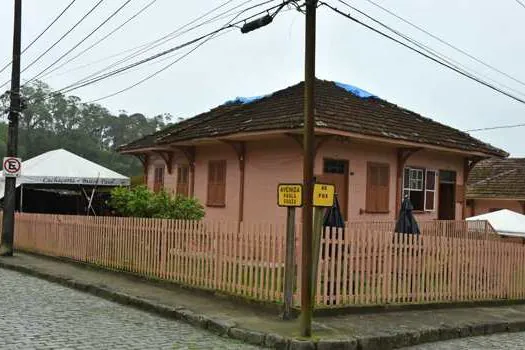 Empreendimentos formam novo caminho do artesanato em Paranapiacaba