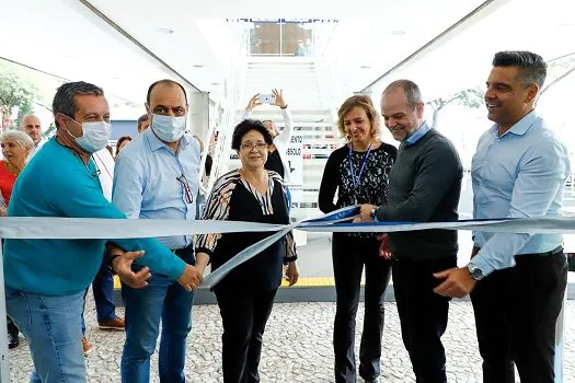 Auricchio inaugura Biblioteca Municipal Paul Harris modernizada e em novo espaço