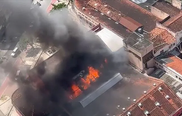 Incêndio destrói parte do Mercado da Encruzilhada