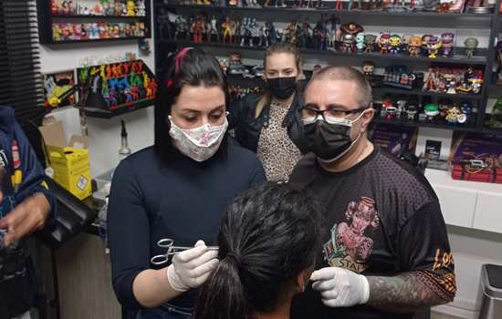 Evento gratuito em Santo André reúne tatuadores renomados e traz dicas sobre a profissão