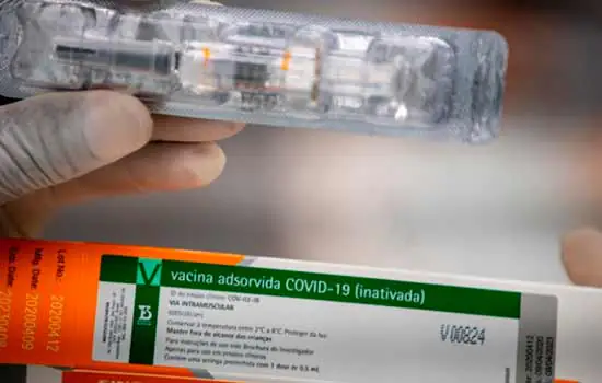 Vacinação contra covid será simultânea em todo o País