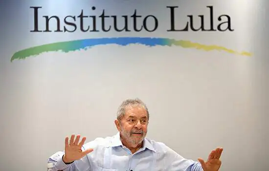 Juiz mantém na Justiça Federal em Brasília ação sobre doações ao Instituto Lula