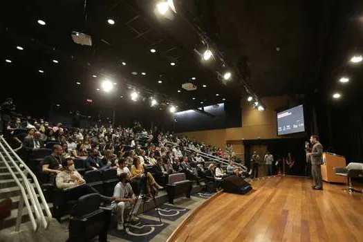 Insper lança Centro de Evidências da Educação Integral