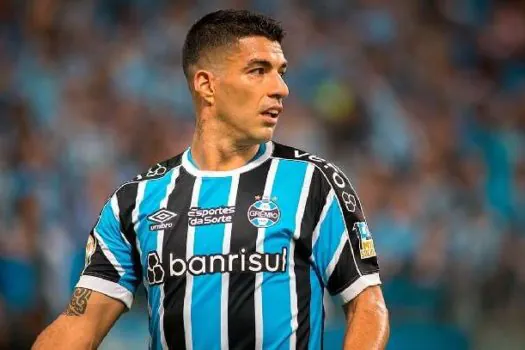 Inter Miami abre negociação com Grêmio por Suárez, que não encara o Atlético-MG