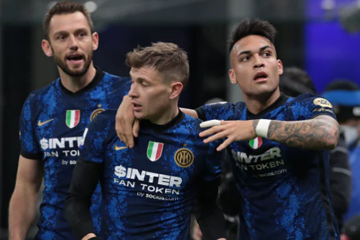 Inter derrota lanterna e assume liderança do Italiano