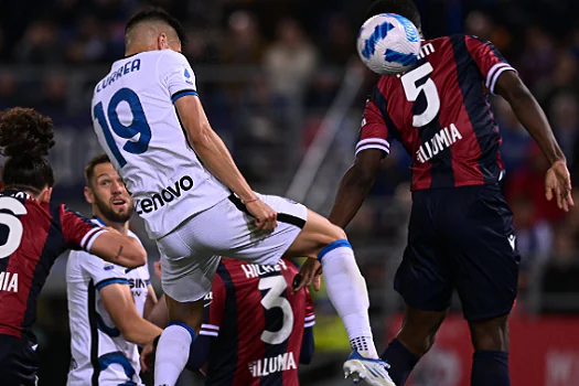 Inter leva virada do Bologna em jogo atrasado na Itália