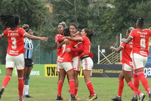 Inter vence Grêmio e assume vice-liderança do Brasileirão Feminino