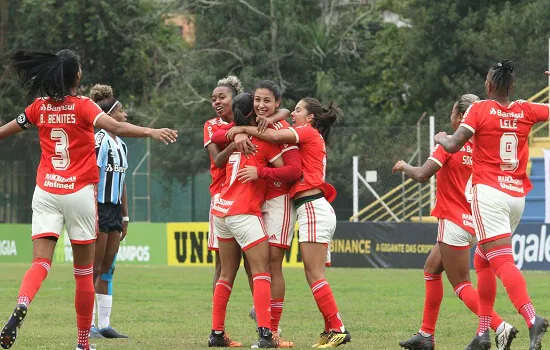 Inter vence Grêmio e assume vice-liderança do Brasileirão Feminino