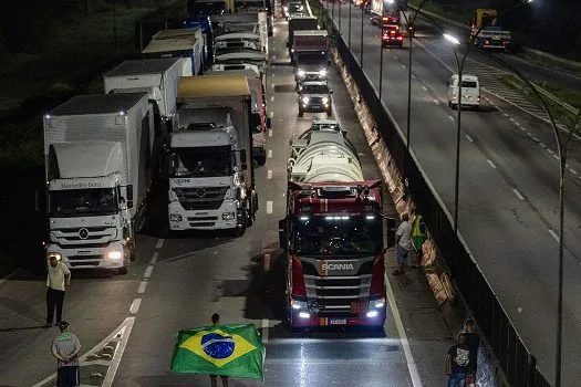 Bloqueios podem afetar transporte de oxigênio para hospitais