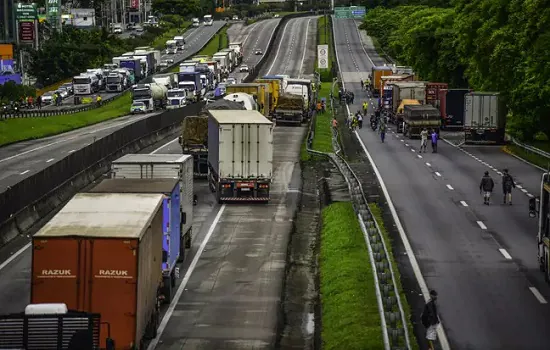 Interdições ou manifestações em rodovias do país caem de 335 para 289