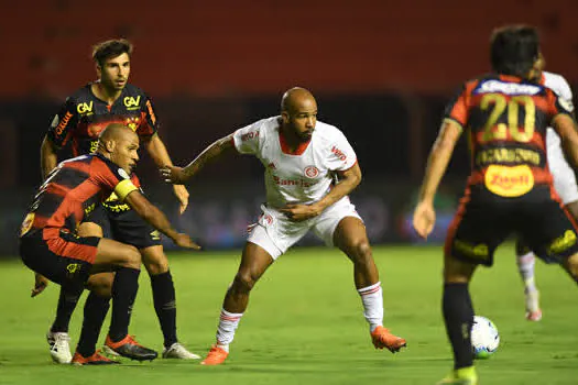 Em jogo de 8 gols, Internacional vence Sport fora de casa