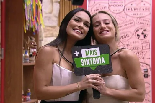 Internautas pedem expulsão de Larissa após festa no ‘BBB 23’