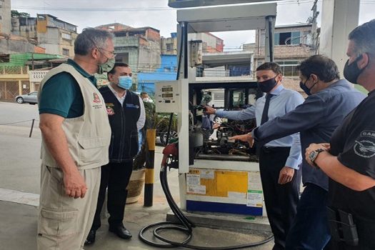 Força-tarefa “Combustível Limpo” do Governo de SP detecta irregularidades em postos