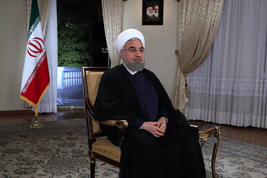 Irã: Rohani defende diálogo ‘difícil mas possível’ com comunidade internacional