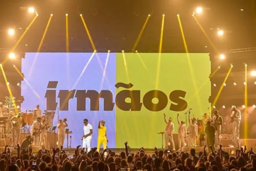 Turnê “Irmãos” tem data marcada no Blue Med Convention Center, em Santos