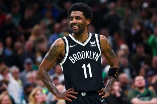 Brooklyn Nets suspende Kyrie Irving por 5 jogos por apoiar filme antissemita