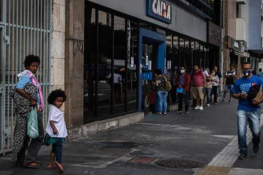 Mortes por coronavírus em SP chegam a 1.093; isolamento volta a cair