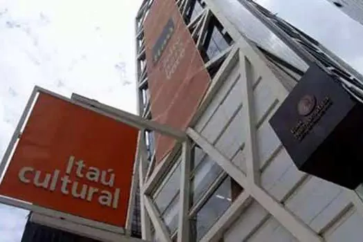 Dia da Poesia: Itaú Cultural mostra como as redes sociais popularizam este gênero