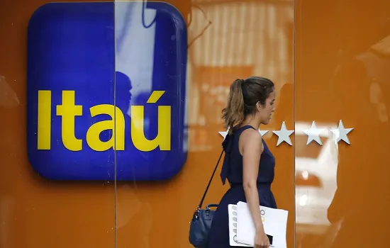 Procon-SP notifica Itaú por falhas em aplicativos e plataformas