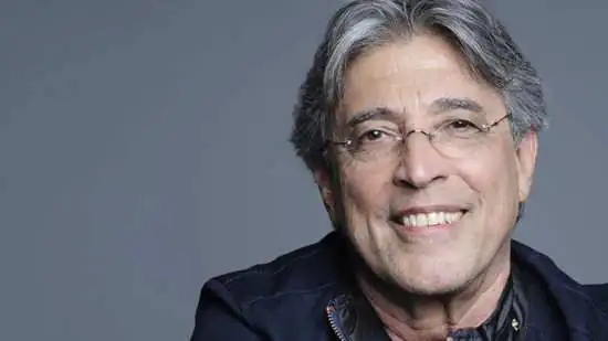 Ivan Lins faz show no Parque Capivari em Campos do Jordão