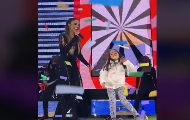 Filha de Ivete Sangalo rouba a cena durante show em Portugal