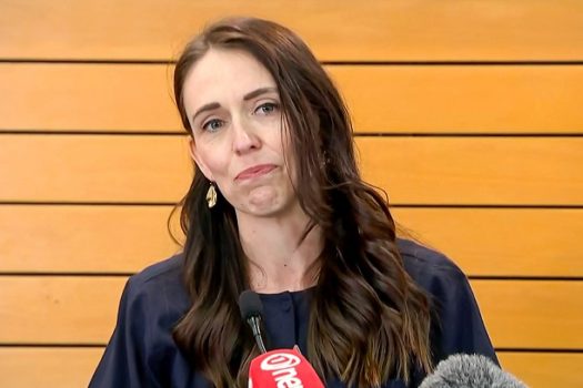 Jacinda Ardern, premiê da Nova Zelândia, vai renunciar por estar ‘sem energia’