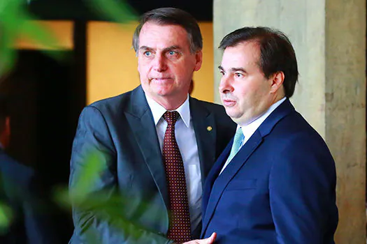 Acordo entre Maia e Bolsonaro pretere pacote anticrime