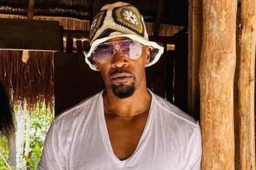 Jamie Foxx agradece apoio após internação médica: ‘Posso ver a luz’