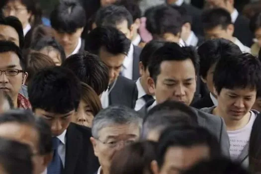 Japão registra declínio de população, mas residentes estrangeiros renovam recorde