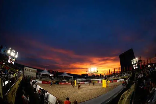 Evento de vôlei de praia em Tóquio é o próximo desafio dos brasileiros