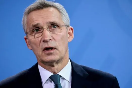 Forças ucranianas estão progredindo, mas aumento de apoio é crucial, diz Stoltenberg