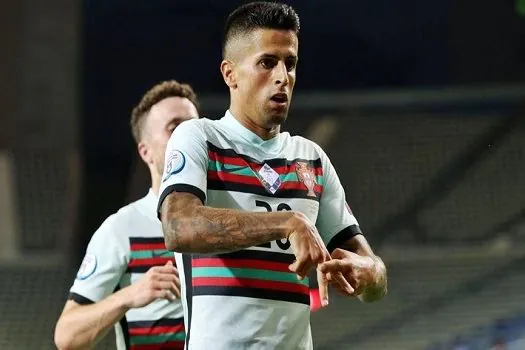 João Cancelo, lateral português, é 1° caso de covid-19 registrado na Eurocopa