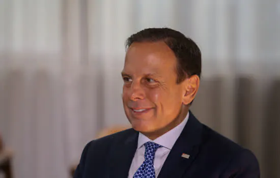 Doria anuncia R$ 17