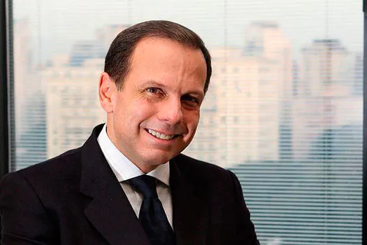 João Doria embarca para Londres em busca de investimentos e cooperação