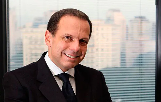 João Doria embarca para Londres em busca de investimentos e cooperação