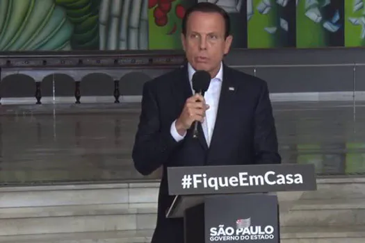 Doria comemora isolamento e anuncia reabertura da atividade econômica em SP