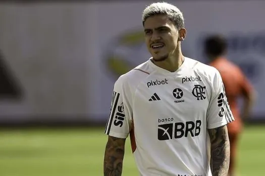 Flamengo recebe Olimpia no Maracanã pelas oitavas da Libertadores